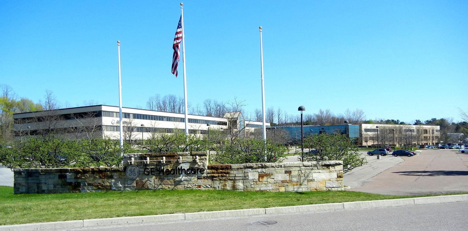 40 IDX Drive · Building 200